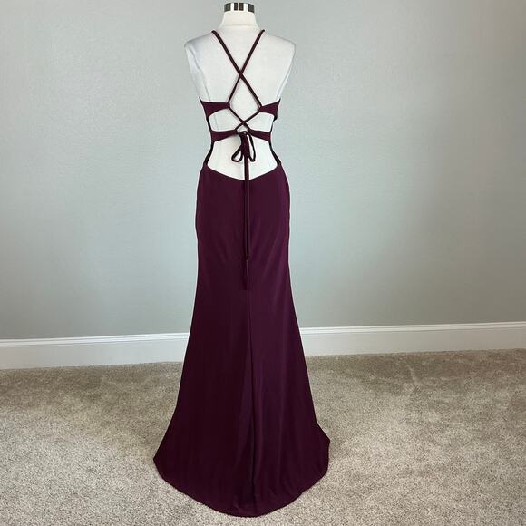 Avery G Backless Halter Evening Gown Wine Red Size 6 Sleeveless Thigh Slit Dress - Picture 2 of 14